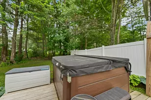 2007 Lafayette Rd, Portsmouth, NH 03801 - Photo 21