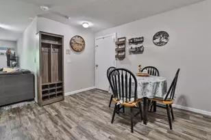 19-32 Kimberly Dr, Merrimack, NH 03054 - Photo 3