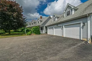 72 Tenney Rd, Sandown, NH 03873 - Photo 3