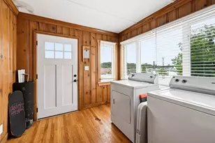 142A Broadway St, Dover, NH 03820 - Photo 23