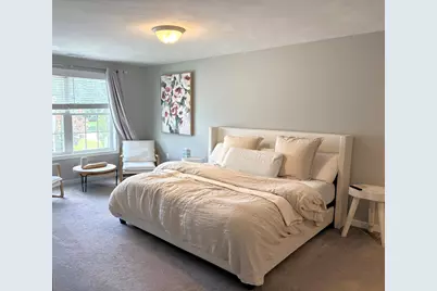 8 Cranberry Way, Manchester, NH 03109 - Photo 11