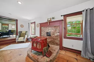 60 Old Deerfield Rd, Candia, NH 03034 - Photo 9