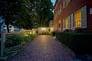 20 Atkinson St, Portsmouth, NH 03801 - Photo 3