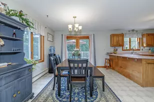 76 Hampstead Rd, Danville, NH 03819 - Photo 11