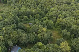 1385 Meredith Center Rd, Laconia, NH 03246 - Photo 5