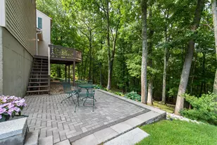 130 Lindstrom Ln, Manchester, NH 03104 - Photo 25