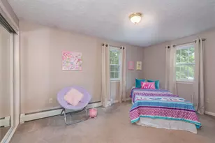 130 Lindstrom Ln, Manchester, NH 03104 - Photo 17