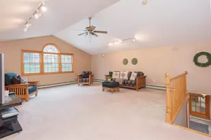 130 Lindstrom Ln, Manchester, NH 03104 - Photo 19