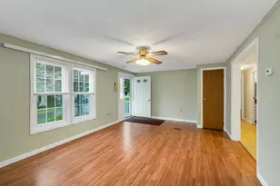 40 Hamlin Ct, Laconia, NH 03246 - Photo 9