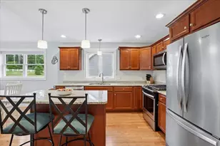 28 Pasture Ln, Nashua, NH 03062 - Photo 7