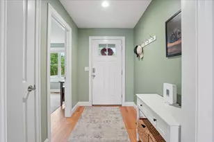 28 Pasture Ln, Nashua, NH 03062 - Photo 3