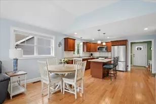 28 Pasture Ln, Nashua, NH 03062 - Photo 9