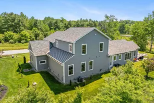 17 Western Ter, Laconia, NH 03246 - Photo 9