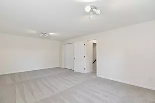 24 Killian Dr, Nashua, NH 03062 - Photo 17