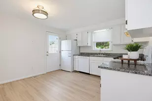 24 Killian Dr, Nashua, NH 03062 - Photo 5