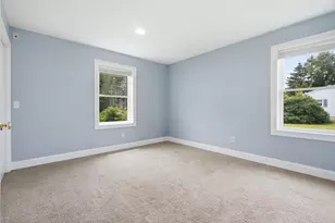 20 Lorraine St, Newport, NH 03773 - Photo 13