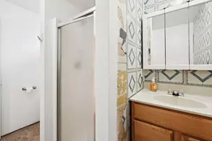 20 Lorraine St, Newport, NH 03773 - Photo 19