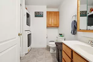 20 Lorraine St, Newport, NH 03773 - Photo 11
