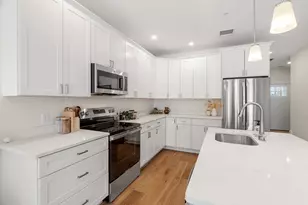 11 Suffolk Dr, Concord, NH 03303 - Photo 7