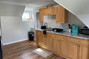 26 Elm St, Haverhill, NH 03785 - Photo 5