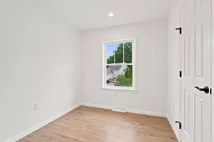 28 Cottage Pl, Ashland, NH 03217 - Photo 19