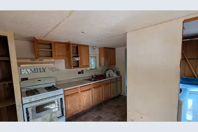 8 Hubbard Road, Deering, NH 03244 - Photo 7