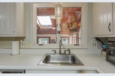 636 Court Street, Keene, NH 03431 - Photo 21