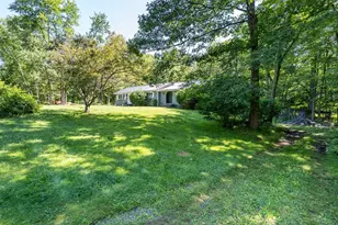 10 Appaloosa Ave, Pelham, NH 03076 - Photo 35