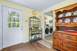 548 Silver Pine Ln, Tamworth, NH 03886 - Photo 17