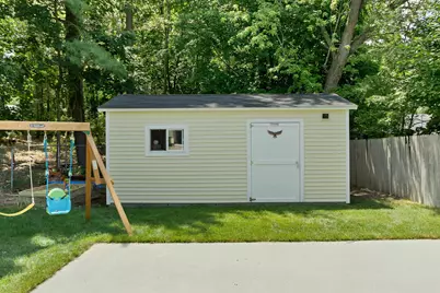 61 Almont Street, Nashua, NH 03060 - Photo 7