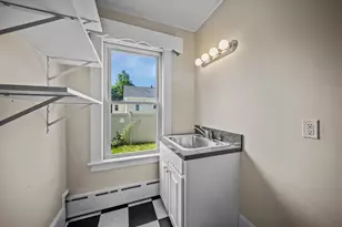 77 Highland St, Laconia, NH 03246 - Photo 17
