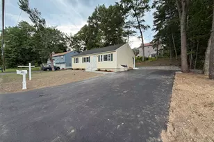 377 Broad St, Nashua, NH 03063 - Photo 3