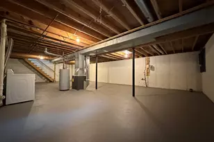 377 Broad St, Nashua, NH 03063 - Photo 25