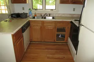101 Bellamy Woods Rd, Dover, NH 03820 - Photo 15