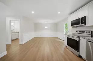 16 Manchester St, Nashua, NH 03064 - Photo 23
