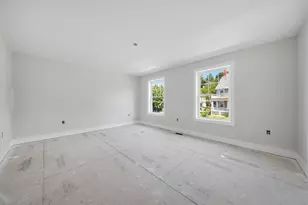 16 Manchester St, Nashua, NH 03064 - Photo 29