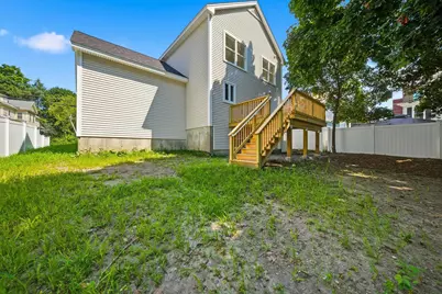 16 Manchester Street, Nashua, NH 03064 - Photo 7