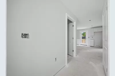 16 Manchester Street, Nashua, NH 03064 - Photo 21