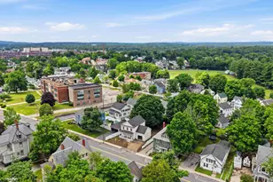 16 Manchester St, Nashua, NH 03064 - Photo 5