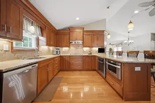 50 Langholm Dr, Nashua, NH 03062 - Photo 25