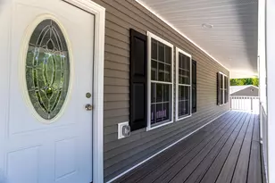 54 Deacon's Ln, Troy, NH 03465 - Photo 3