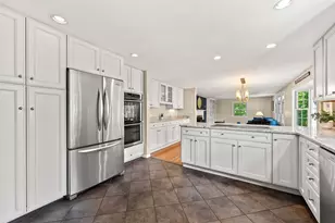 41 Roberts Rd, Hopkinton, NH 03229 - Photo 9