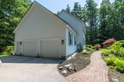 30 Lynne Drive, Hollis, NH 03049 - Photo 5