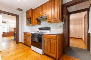 32 Grannis St, Claremont, NH 03743 - Photo 15