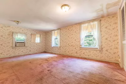 32 Grannis Street, Claremont, NH 03743 - Photo 33