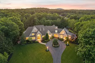 1 Willowbrook Ct, Bedford, NH 03110 - Photo 1