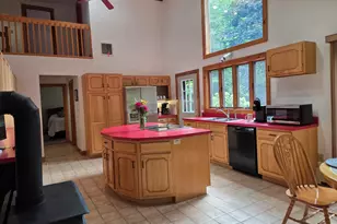 106 Livingston Rd, Meredith, NH 03253 - Photo 9