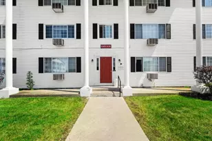 105 Portsmouth Ave, Exeter, NH 03833 - Photo 3