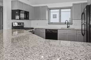 16 Bruce St, Hampton, NH 03842 - Photo 19