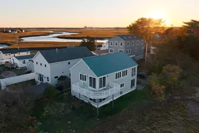 16 Bruce Street, Hampton, NH 03842 - Photo 1